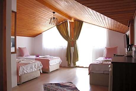 Suite with Balcony