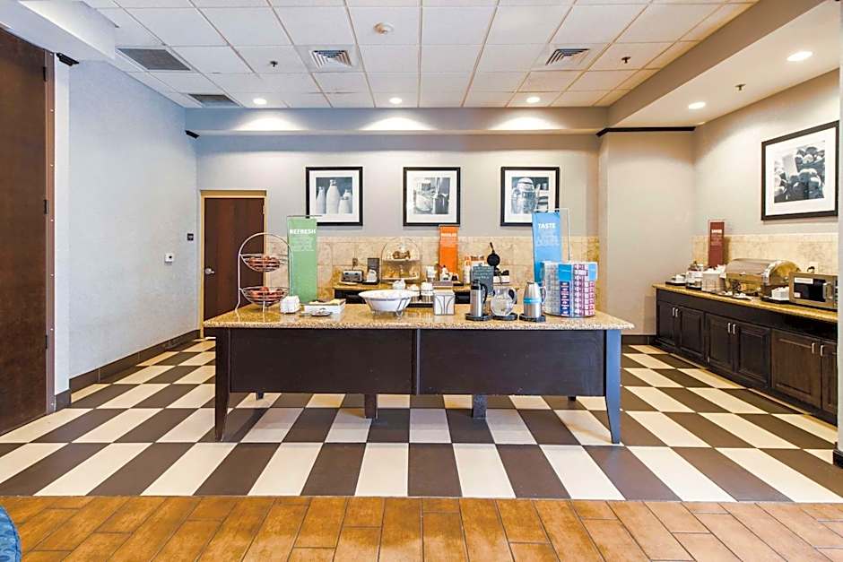 Hampton Inn By Hilton & Suites Huntsville Hampton Cove