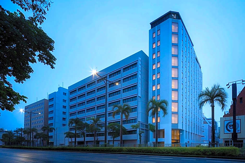 Nest Hotel Naha Kumoji