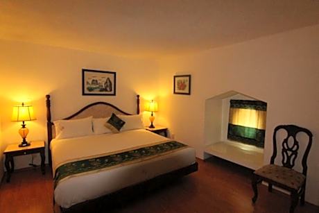 Large Double Room