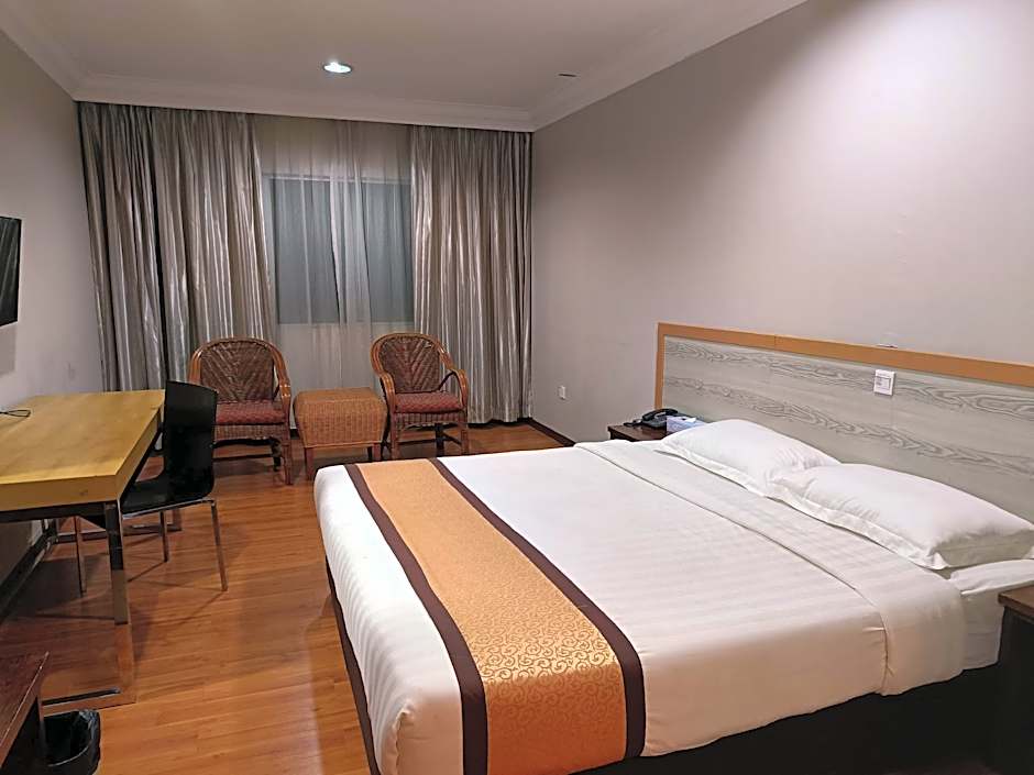 TD Plaza Hotel