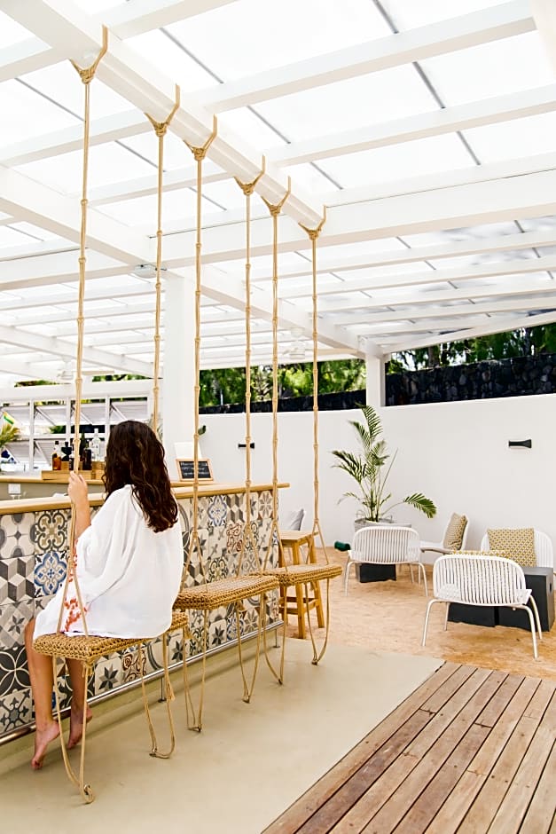 Tropical Attitude, 3 Star