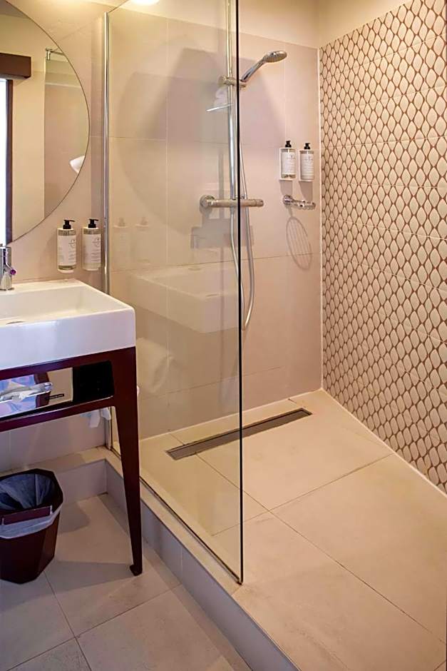 Grand Hotel Du Midi Chateaux & Hotels Collection