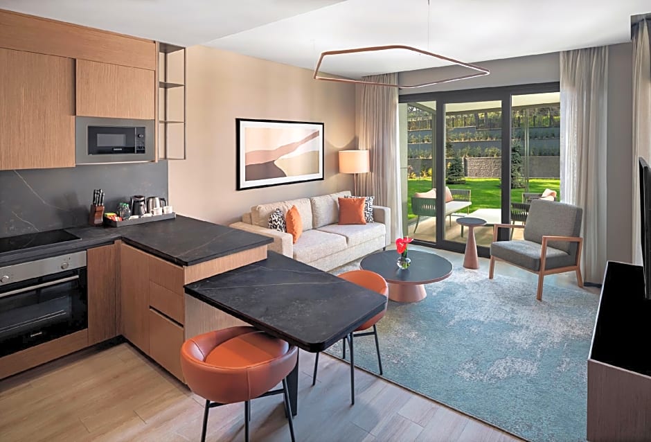 Mövenpick Living Istanbul Saklivadi