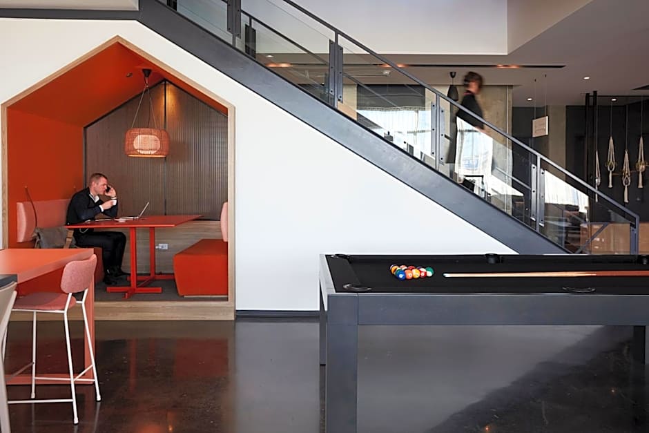 Alt Hotel Calgary East Village