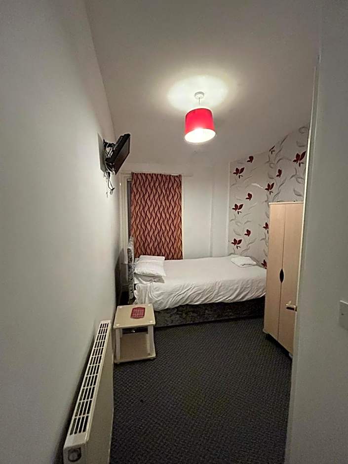 Chilton Hotel