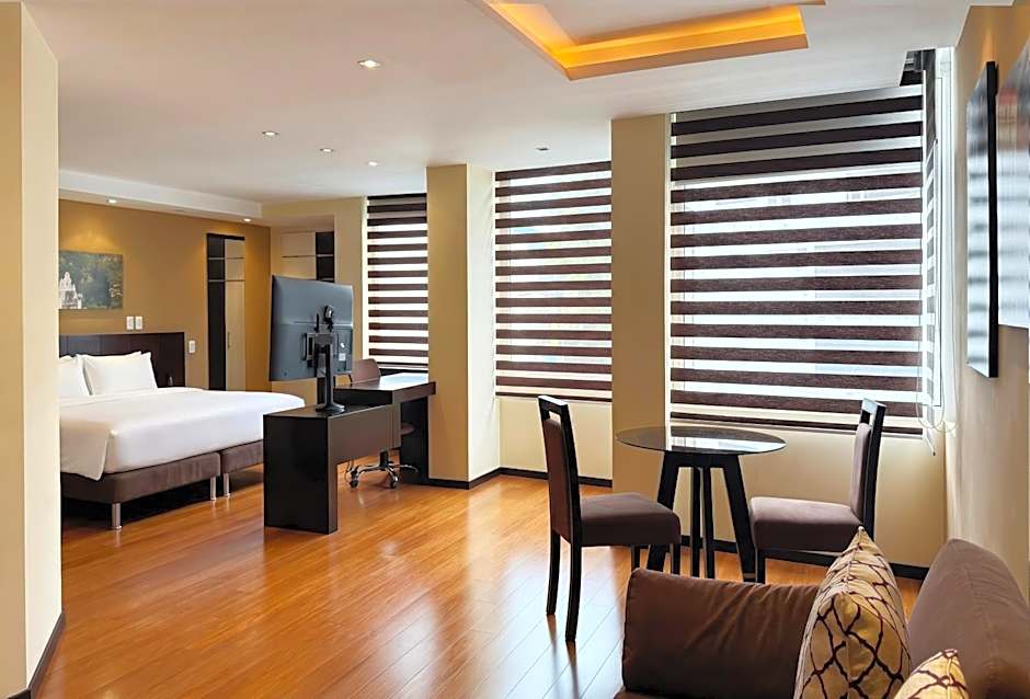 Mercure Alameda Quito