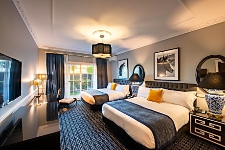 2 Queen Standard With Courtyard