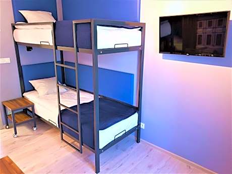 Economy Quadruple Room with Shared Bathroom