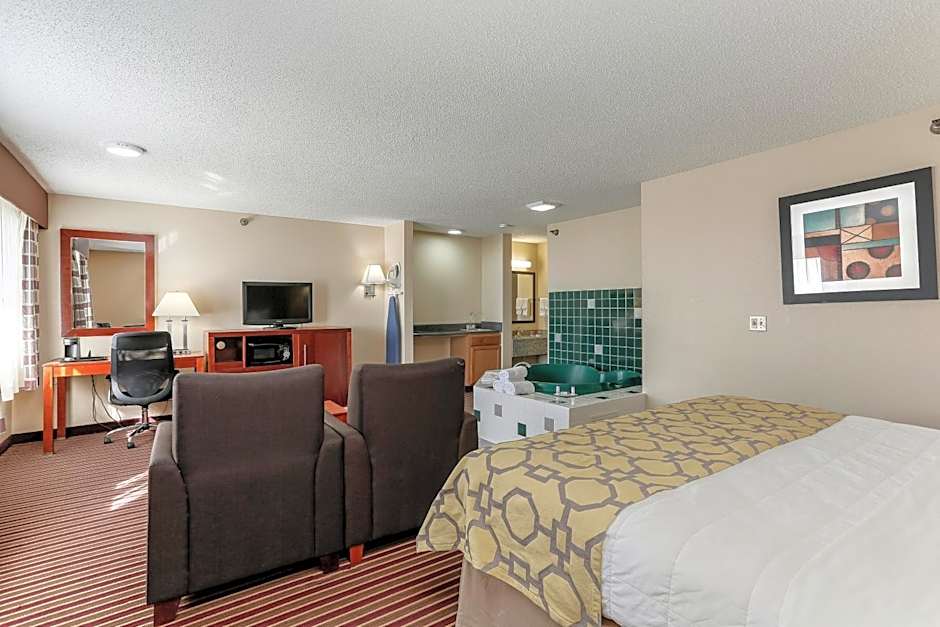 Baymont by Wyndham Bowling Green