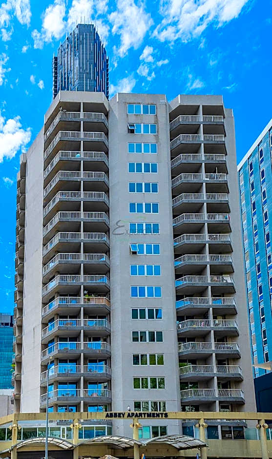 Abbey On Roma Hotel & Apartments