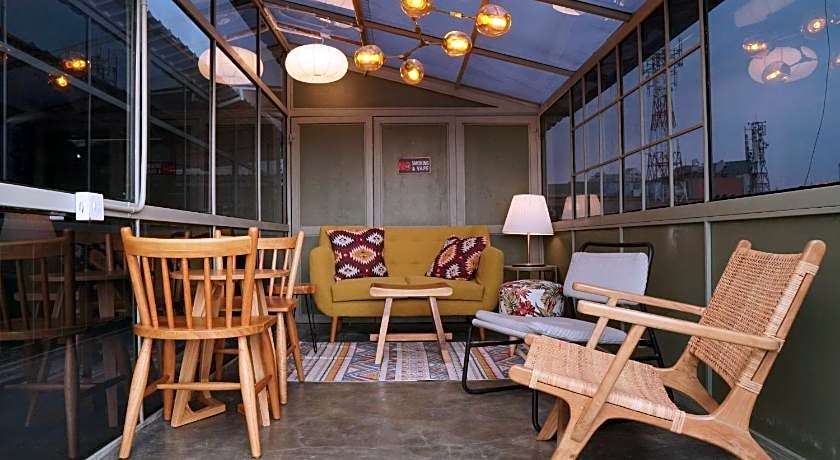 Tuju Abuserin Syariah