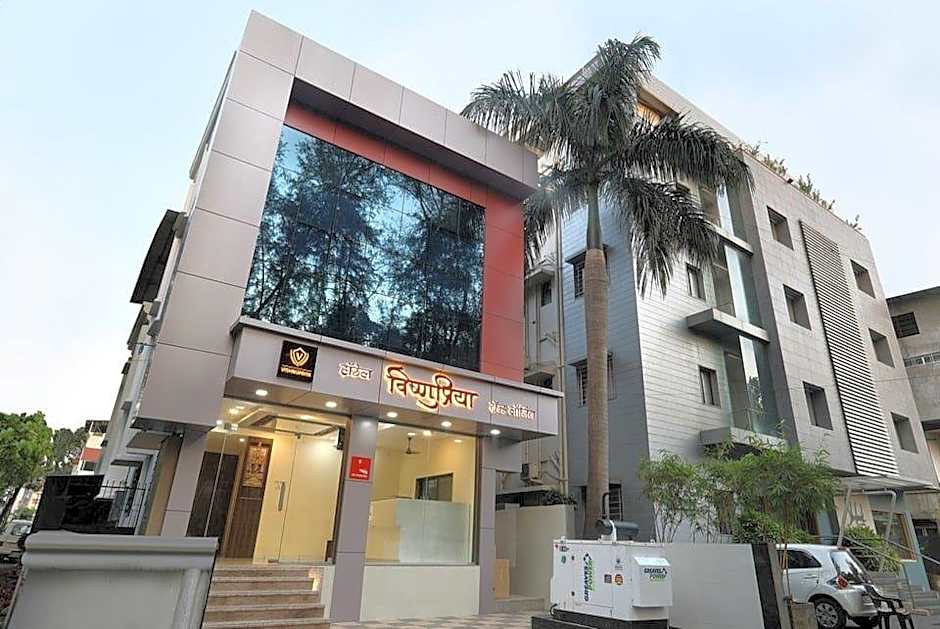 Hotel Vishnupriya Grand