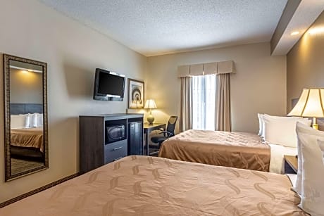2 Double Beds, Nonsmoking, Accessible
