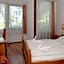 Hotel ICON