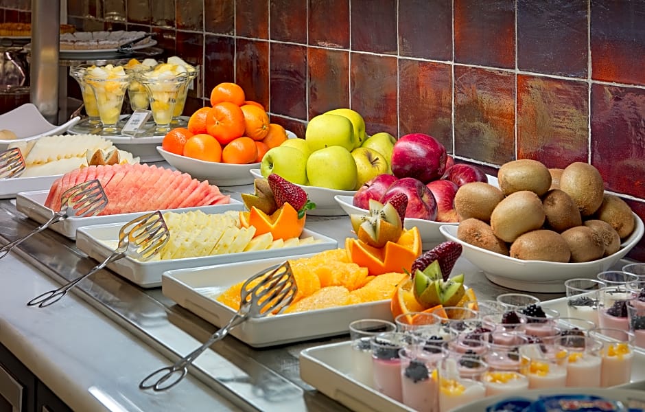 H10 Villa De La Reina