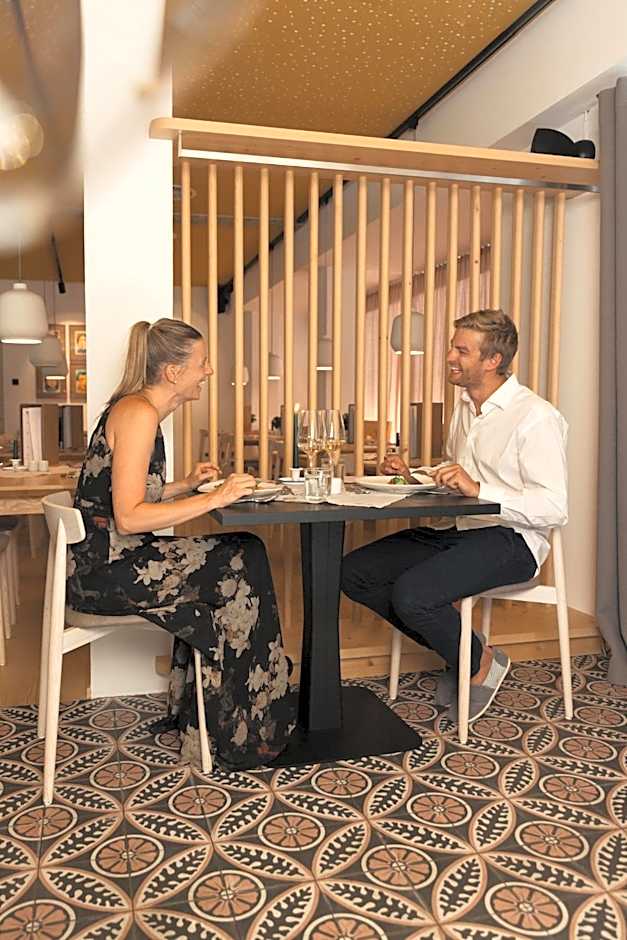 Mari Pop Hotel