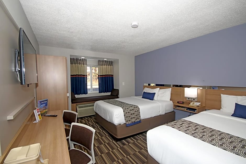 Microtel Inn & Suites by Wyndham Greensboro