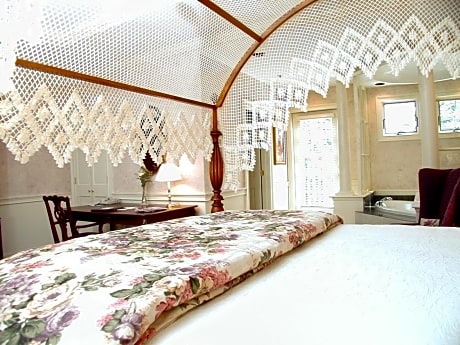 Double queen size bed