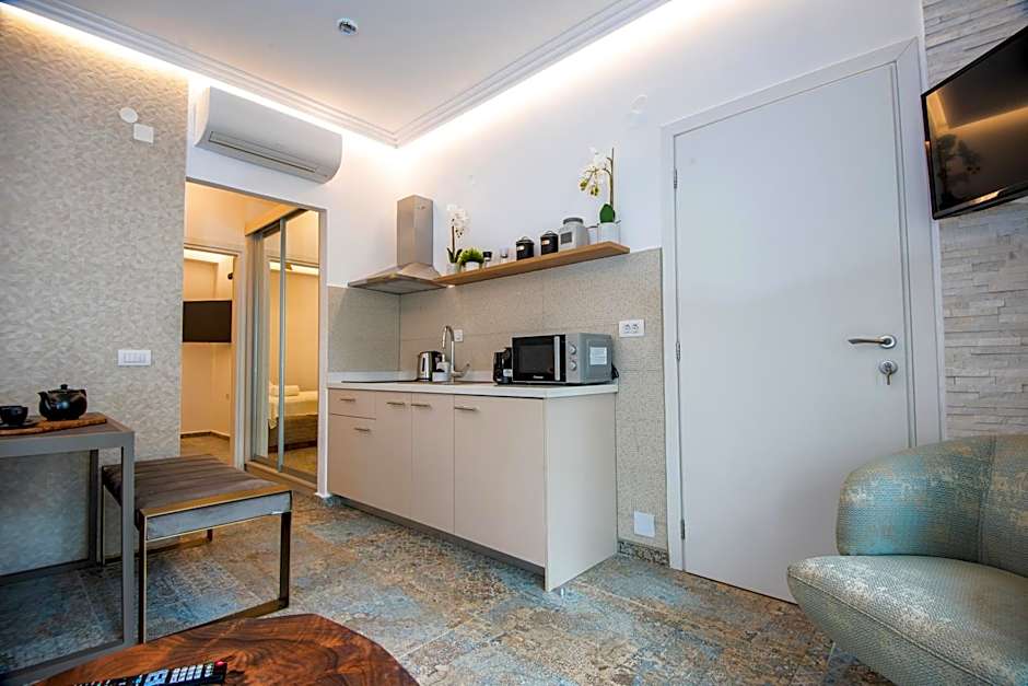 Beach Walk Luxury Suites