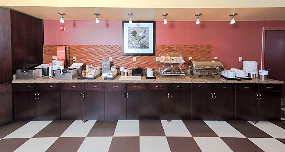 Hampton Inn By Hilton And Suites Woodstock