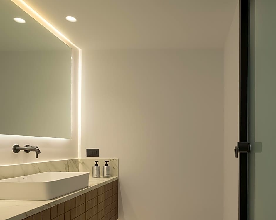 Galaxy Suites Boutique Resort