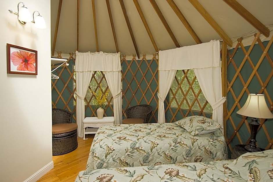 Hawaii Island Retreat
