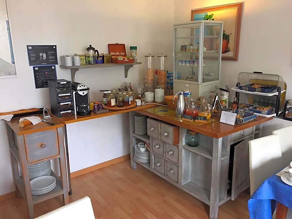 Hotel Cayrons Vence & St Paul de Vence