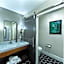 Oxford Suites Paso Robles