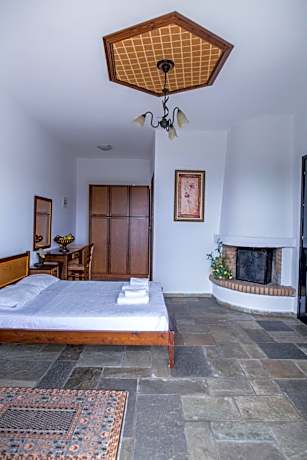Double or Twin Room with Garden View