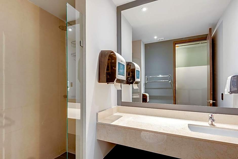 Socialtel Parque 93 Bogota