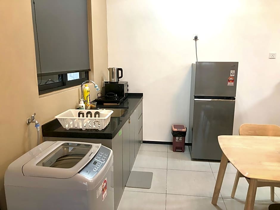 Urban Suite Condominium By Blue Sky Holidays