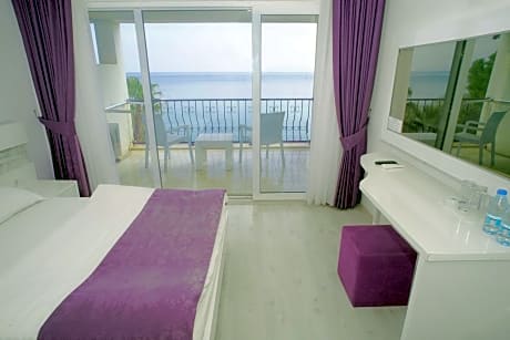 Double Room with Sea View