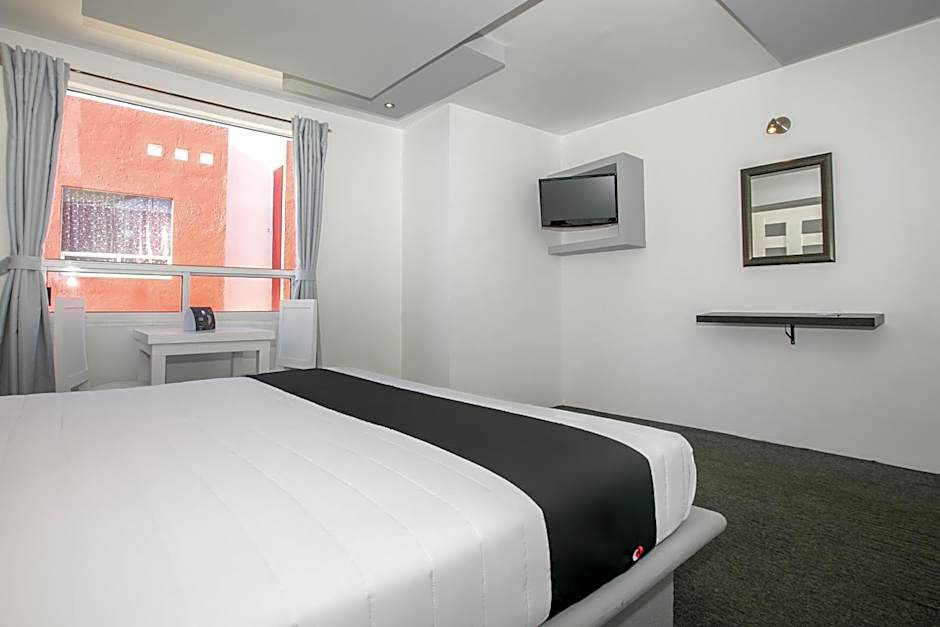 Hotel Euro Confort,Pachuca