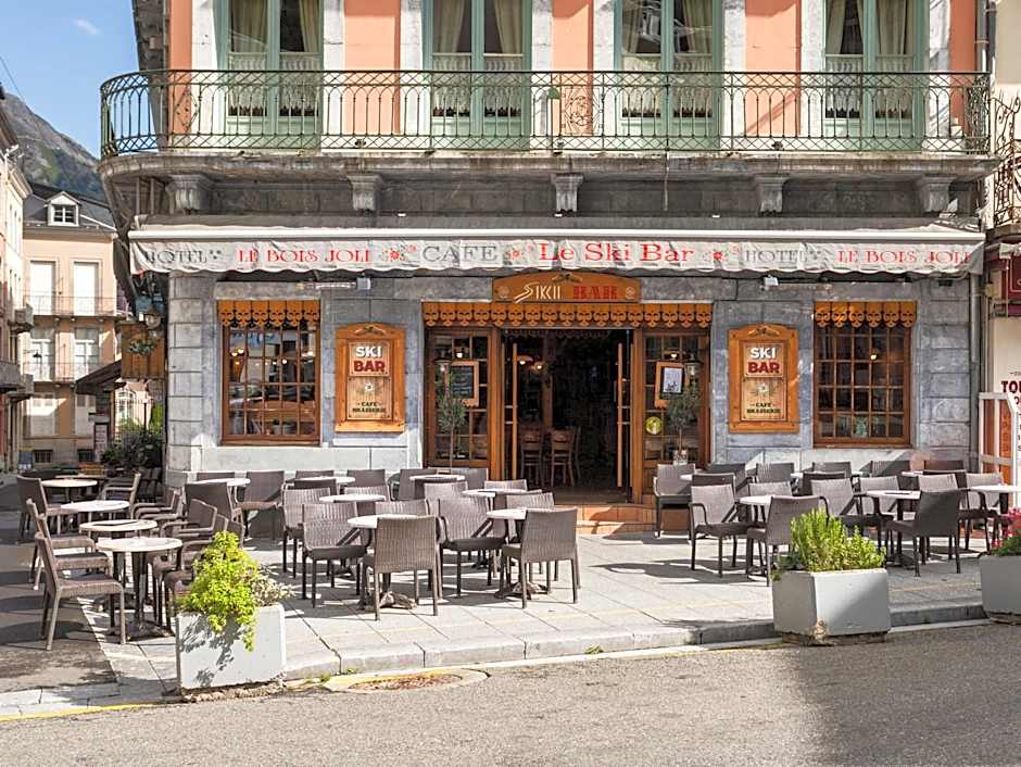 Hôtel Le Bois Joli