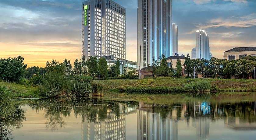 Holiday Inn Fuyang By IHG