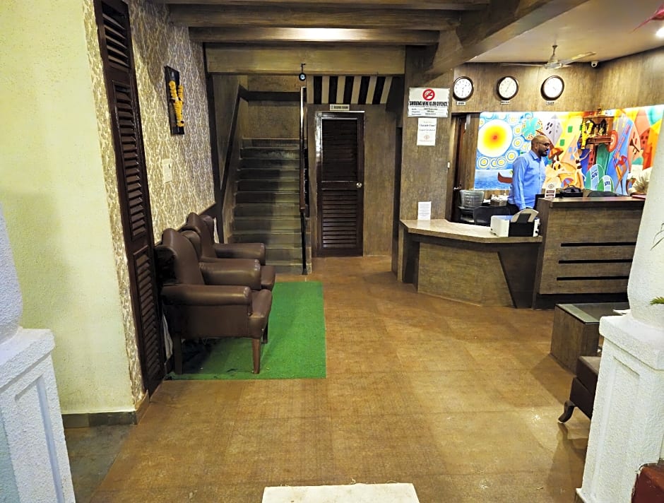 Shining Sand Beach Hotel