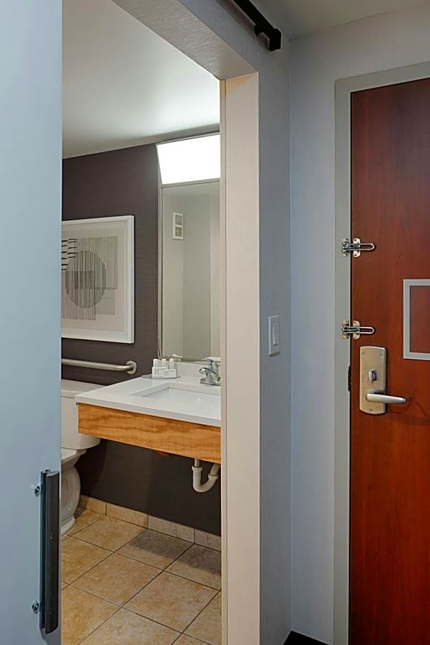 Courtyard by Marriott Springfield Downtown
