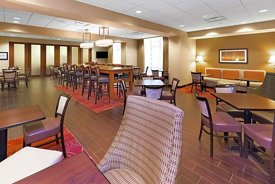 Hampton Inn By Hilton Waynesburg