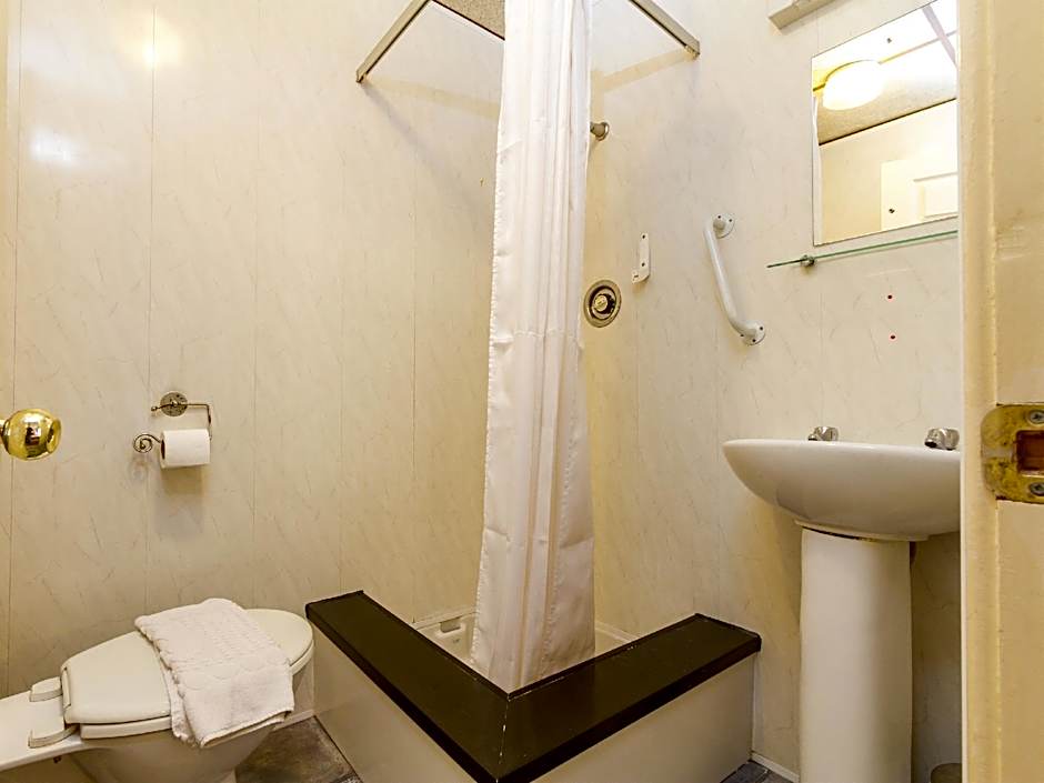 The Oak Lea Hotel