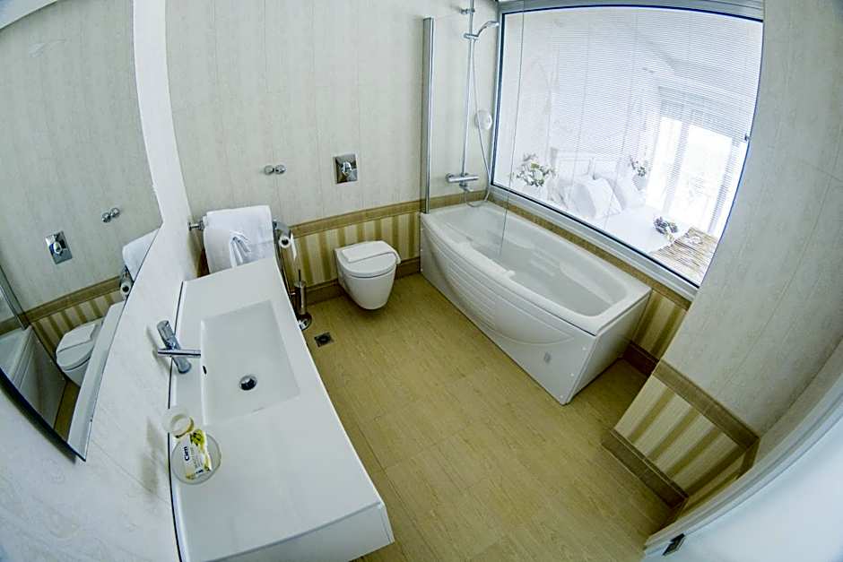 Hydrele Beach Hotel & Village