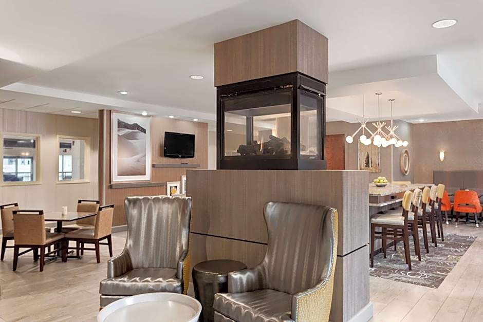 Hampton Inn By Hilton And Suites Denver-Cherry Creek