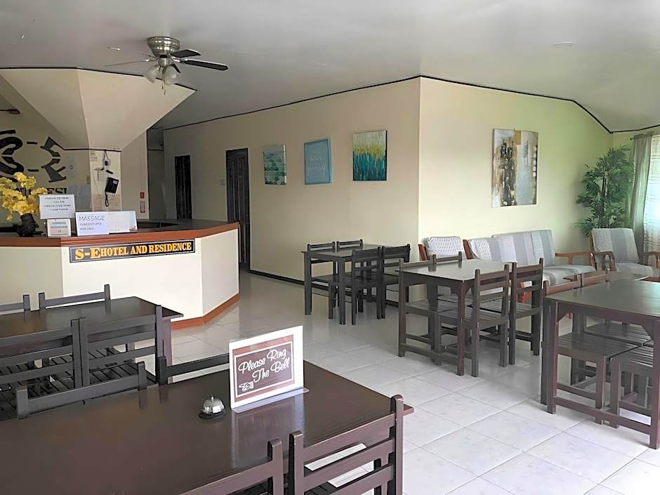 S-E Hotel And Residence