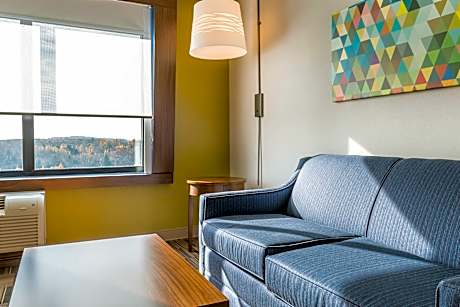 2 Queen Suite Sofa Bed