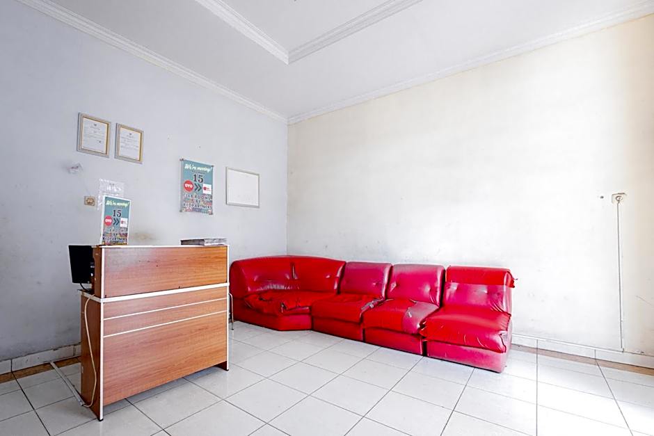 J&B Rooms Tomang Jakarta Mitra RedDoorz