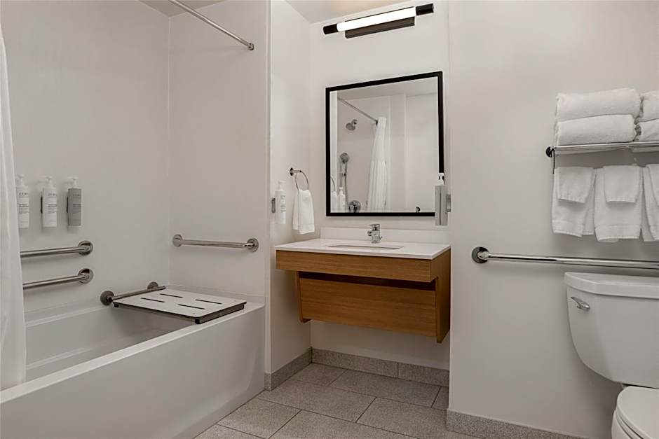 Spark by Hilton Rahway