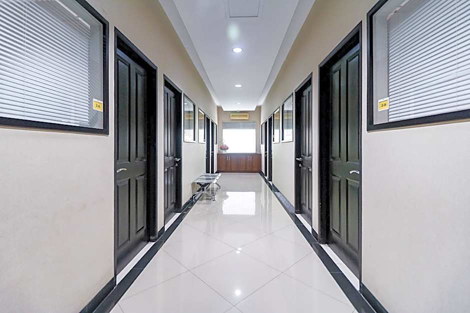 RedDoorz near Kebon Jeruk Jakarta