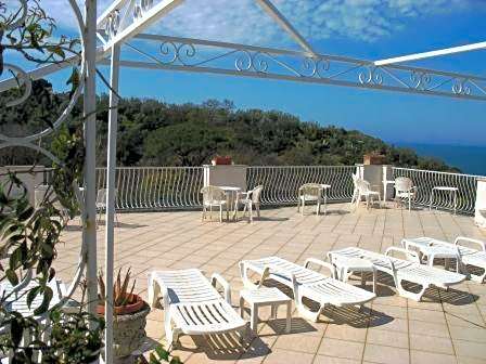 Hotel Desiree