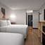 Spark by Hilton Lakewood Denver Southwest