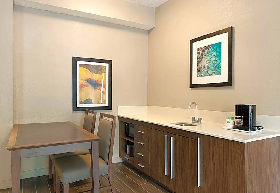 Hampton Inn By Hilton And Suites Charlotte/Pineville